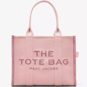 Marc Jacobs The Tote Bag